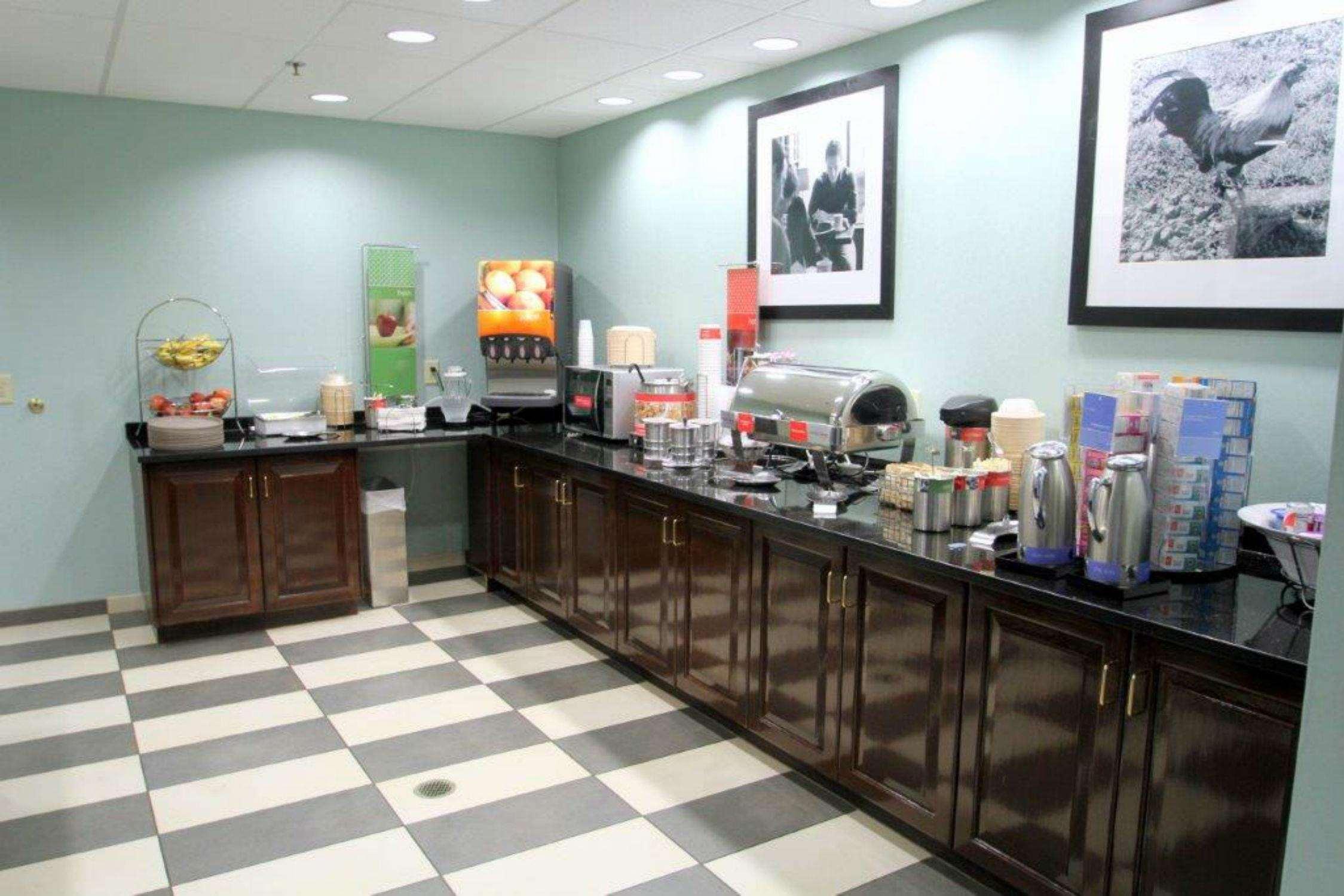 威廉姆斯顿希尔顿恒庭酒店 威廉斯顿 外观 照片